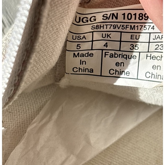 UGG Size 5 Metallic Silver High Top Fashion Sneakers Zip Lace Up Women - Picture 9 of 10